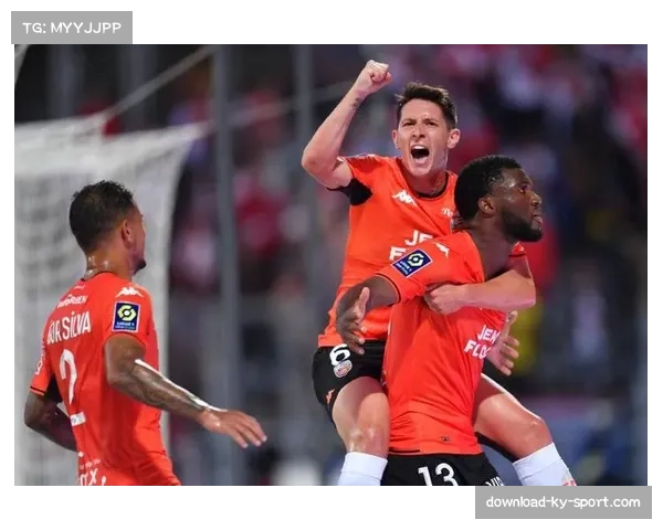 洛里昂五后卫收缩防线 图卢兹边翼卫压上制造宽度优势