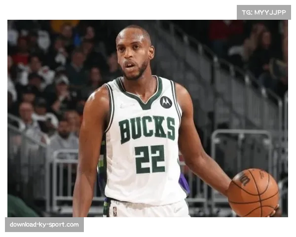 RB莱比锡门将古拉西膝关节受伤，二门人选面临考验